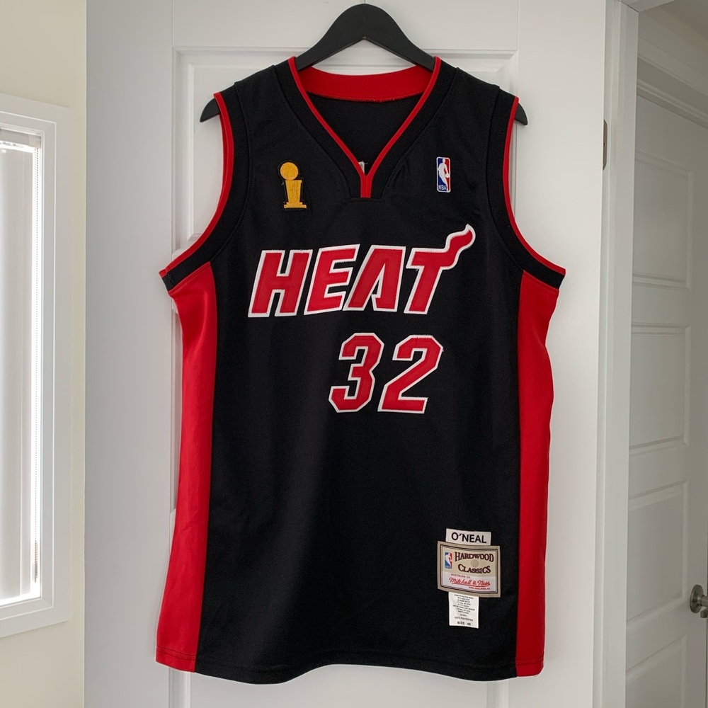 Miami Heat Shaquille O’Neal Mitchell & Ness Jersey